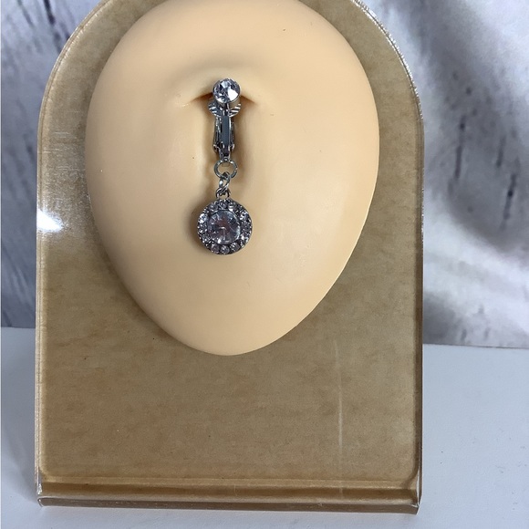 Clip-On Belly Button Ring - Picture 6 of 10